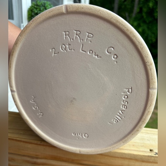 Vintage Roseville Pottery Low Crock 2 Quart R.R.P Robinson-Ransbottom Pottery Co - Picture 9 of 12